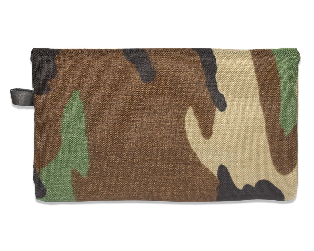 THE BANKER - SMELL PROOF POUCH IN WOODLAND CAMO