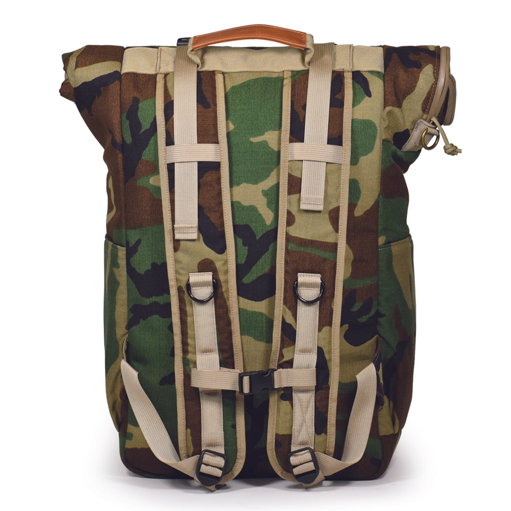 SMELL PROOF BACKPACK "THE SCOUT" - WOODLAND CAMO