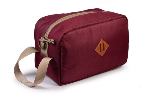 THE BANKER - SMELL PROOF POUCH IN CRIMSON
