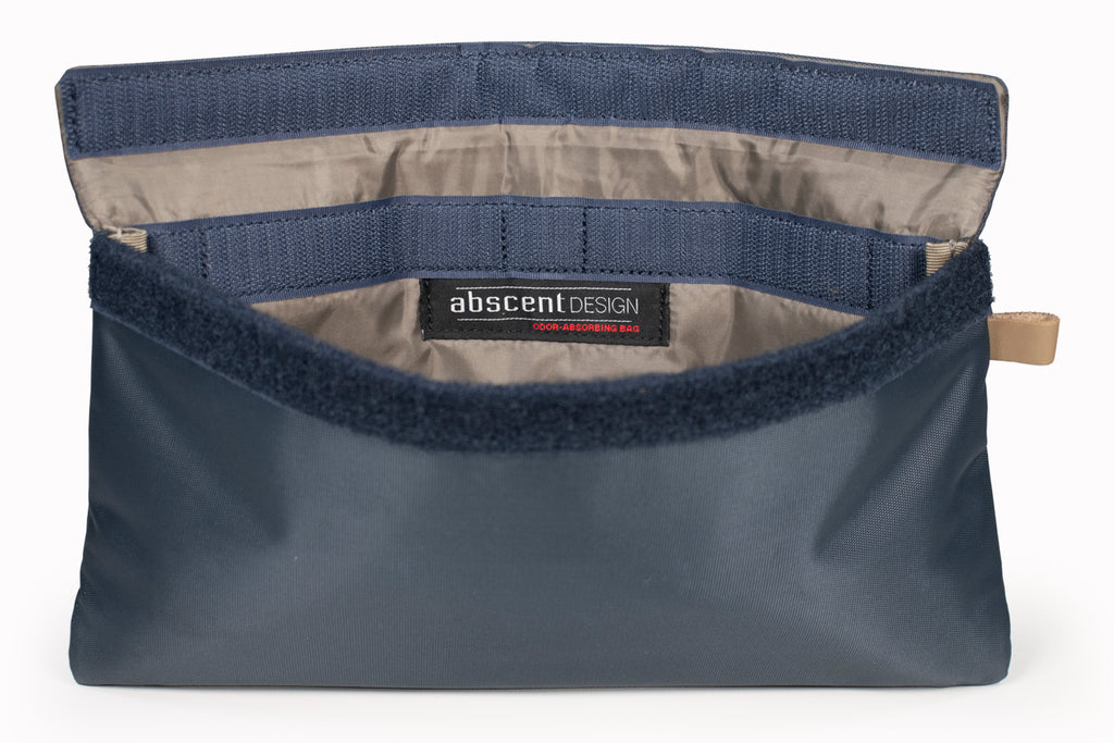 THE BANKER - SMELL PROOF POUCH IN MIDNIGHT