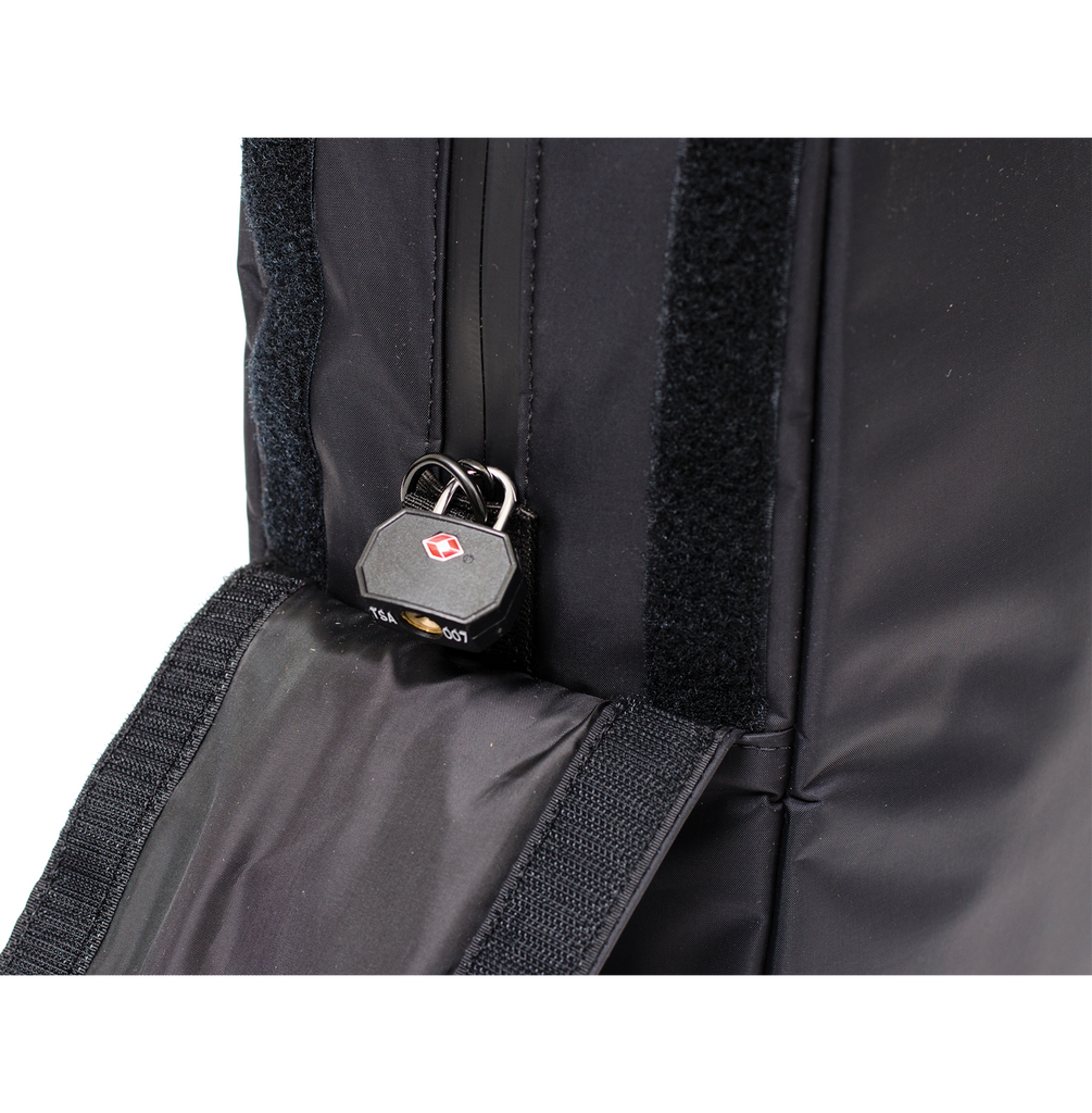 SMELL PROOF BACKPACK INSERT - BLACK