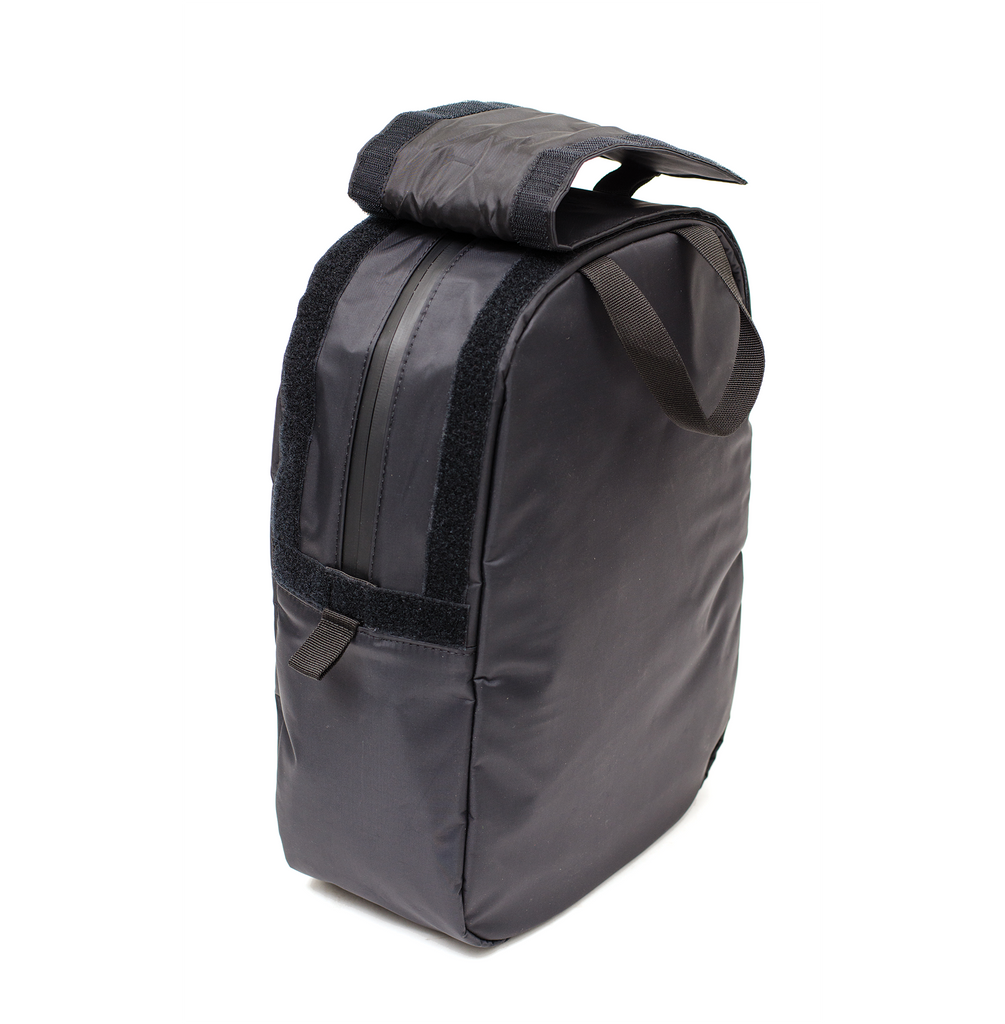 SMELL PROOF BACKPACK INSERT - BLACK