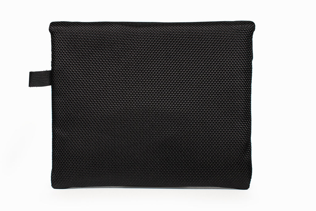 THE POCKET PROTECTOR - SMELL PROOF POUCH IN BLACK